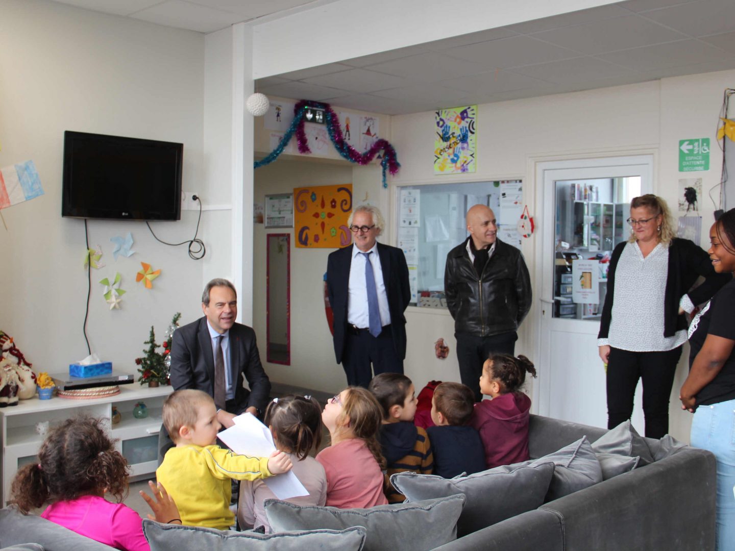 Visite de monsieur le maire à la maison d’enfants d&rsquo;Evreux