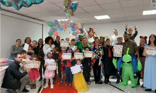 Un carnaval haut en couleurs au SEDI Moissons Nouvelles !