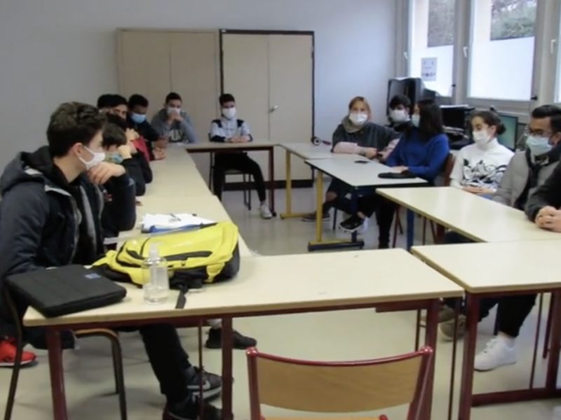 « Un regard plus éclairé, plus humain » : de jeunes migrants retracent leur parcours lors d’une journée d’échanges