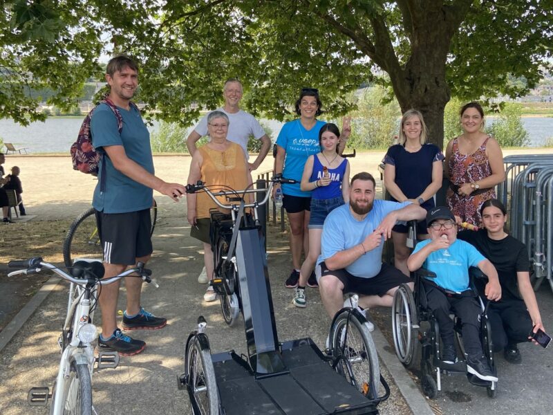 Quand deux services de la protection de l&rsquo;enfance partent en journée vélo au bord de la Loire