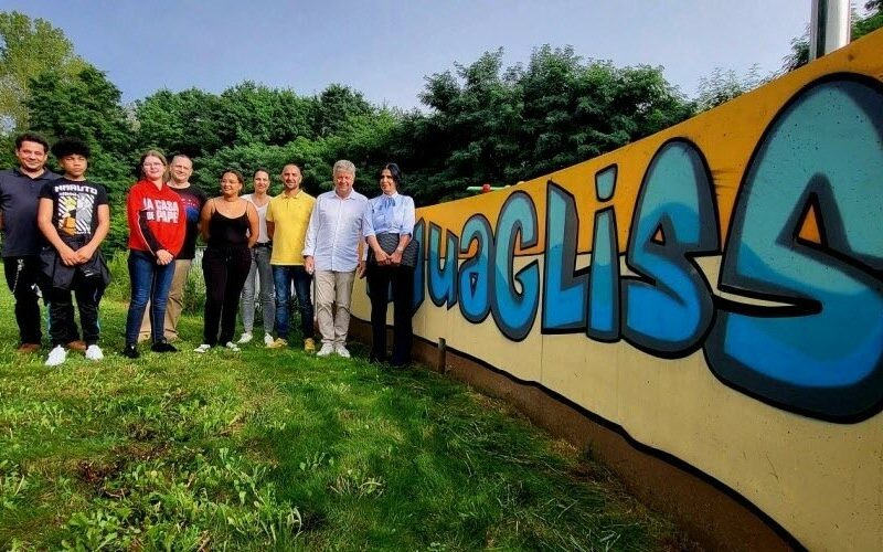 Chantier participatif par nos artistes en herbe à Freyming-Merlebach